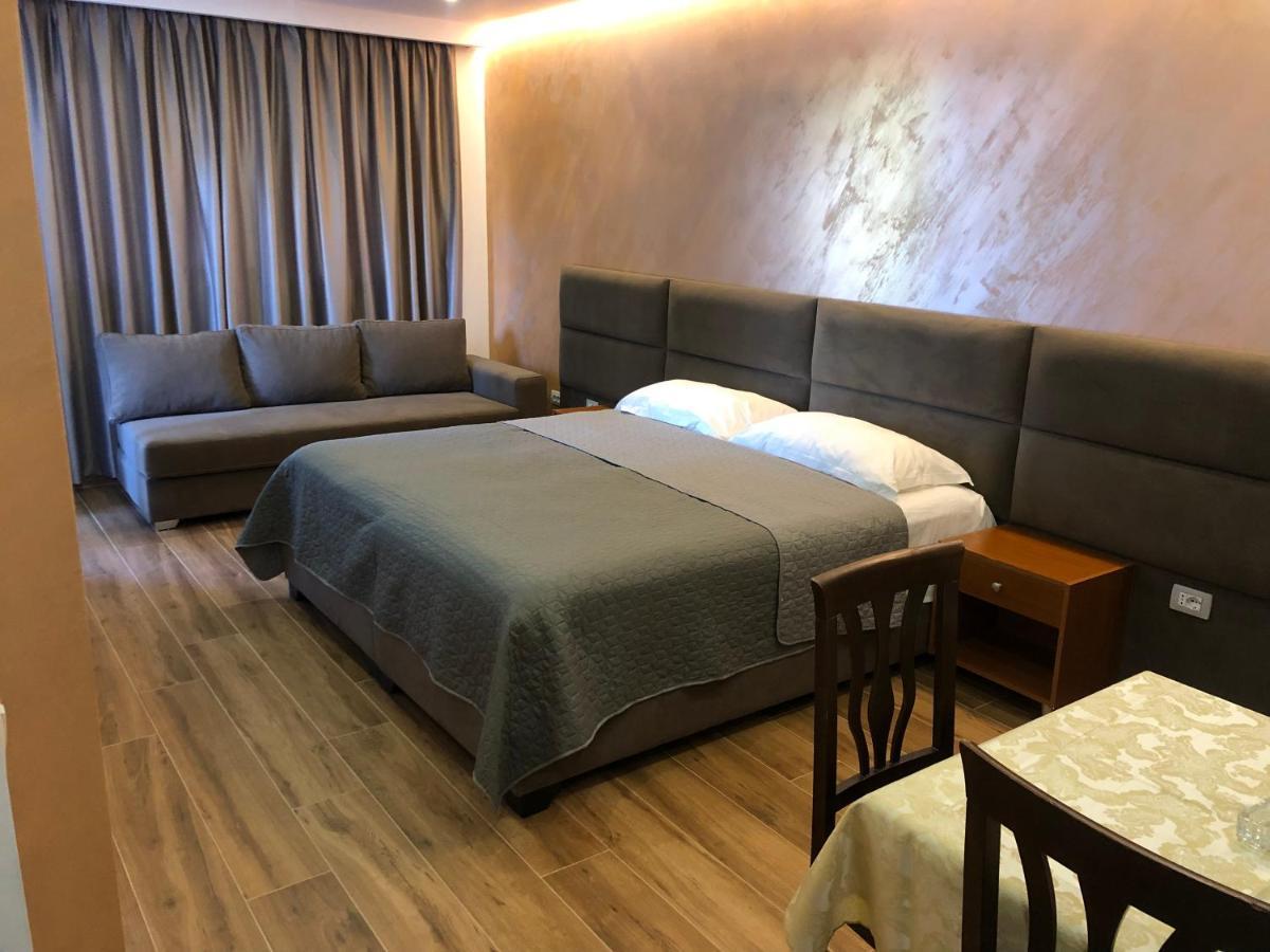 Hotel Apartments Ardo Golem  Luaran gambar