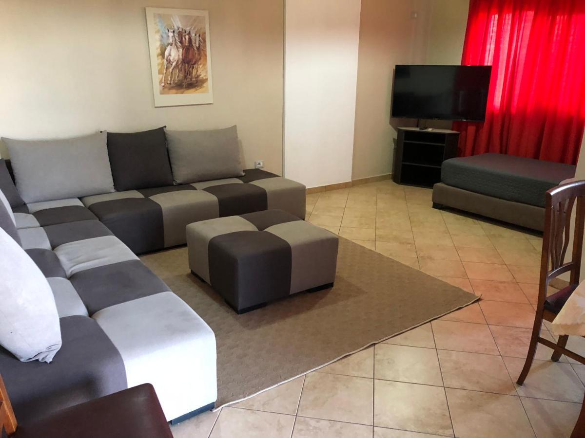 Hotel Apartments Ardo Golem  Luaran gambar